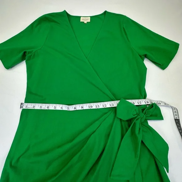 Sezane Chic Green Tie Front Mini Dress - Picture 4 of 11